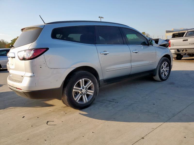 1GNKRGKD9HJ132615 - 2017 CHEVROLET TRAVERSE LT SILVER photo 3