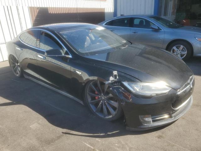 5YJSA1DP1DFP14889 - 2013 TESLA MODEL S Czarny zdjęcie 4