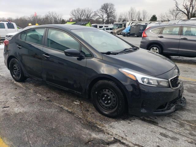 3KPFK4A70HE158736 - 2017 KIA FORTE LX BLACK photo 4