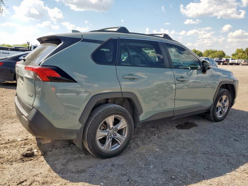 2T3W1RFVXPW261740 - 2023 TOYOTA RAV4 XLE Зелений фото 3