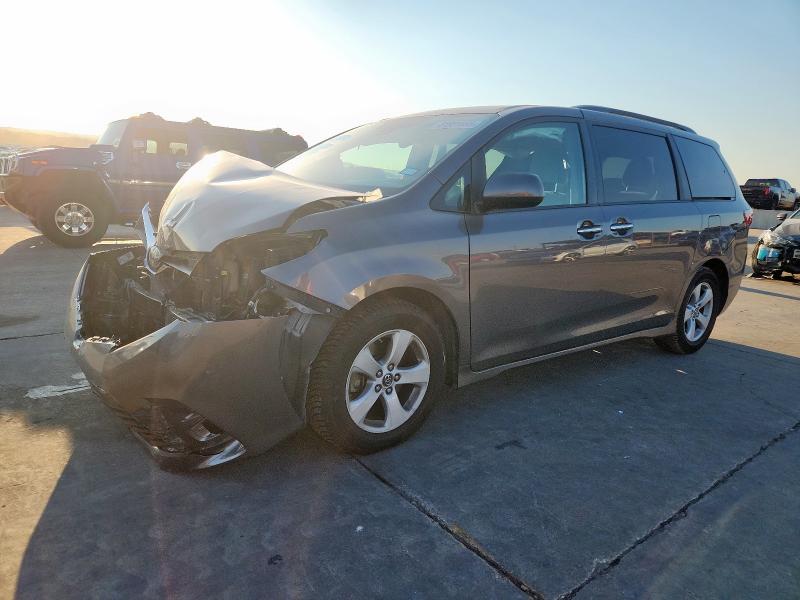 2019 TOYOTA SIENNA LE, 