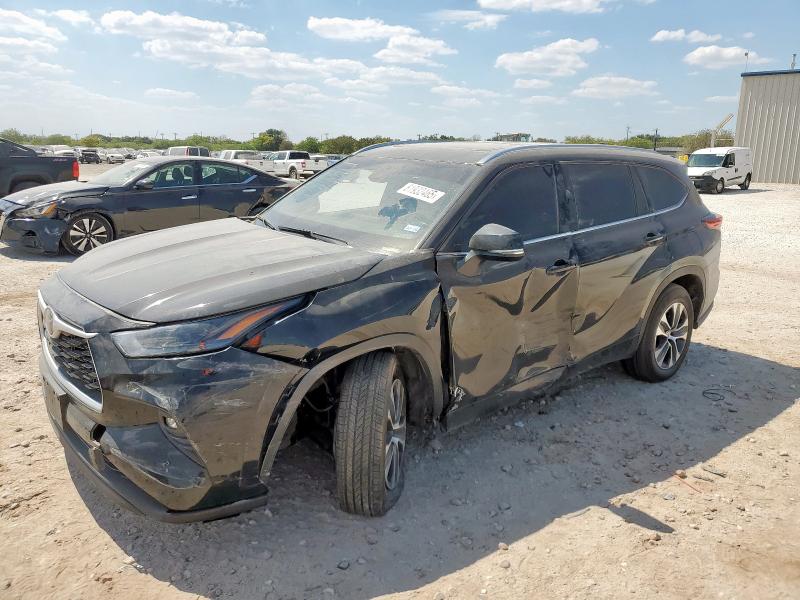 2021 TOYOTA HIGHLANDER XLE, 