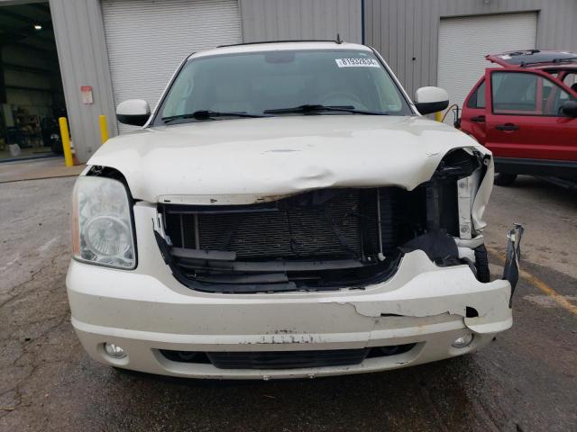 1GKS2CE06BR302814 - 2011 GMC YUKON SLT WHITE photo 5