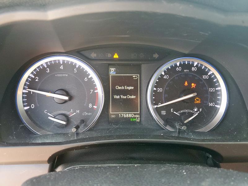 5TDJZRFH9HS404581 - 2017 TOYOTA HIGHLANDER SE 棕色 照片 9