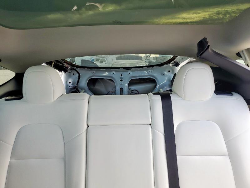 7SAYGDEE7NF354815 - 2022 TESLA MODEL Y Սպիտակ լուսանկար 10