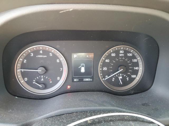 KM8J2CA4XJU760895 - 2018 HYUNDAI TUCSON SE 灰色 照片 9