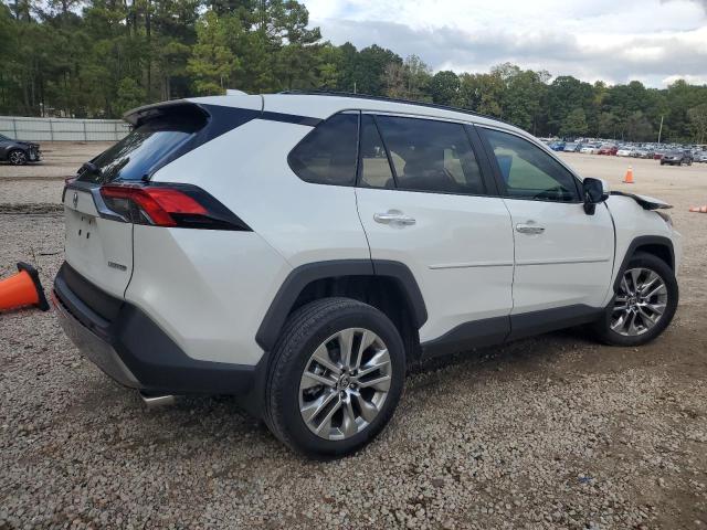 2T3Y1RFV7RW343985 - 2024 TOYOTA RAV4 LIMITED 白色 照片 3