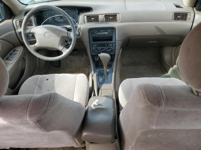 JT2BG22KXW0245940 - 1998 TOYOTA CAMRY CE GREEN photo 8