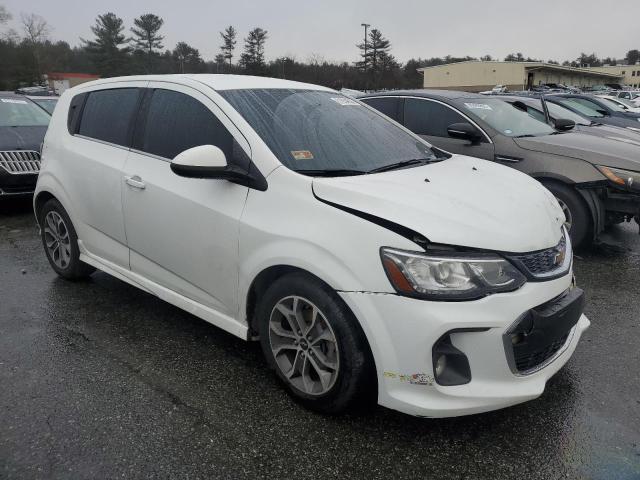 1G1JD6SB9K4115629 - 2019 CHEVROLET SONIC LT WHITE photo 4