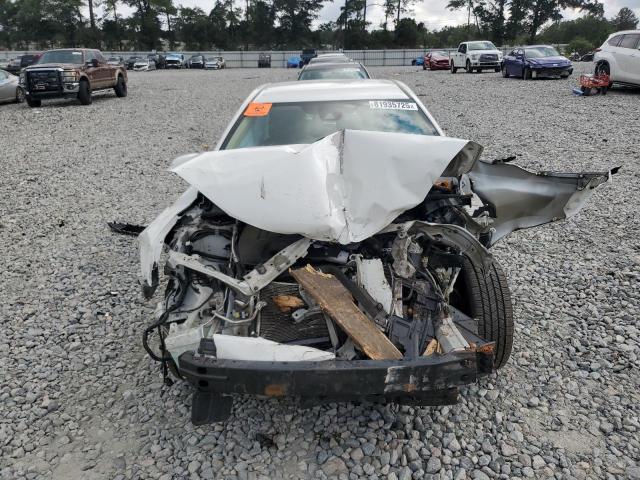 5YFBURHE6KP922928 - 2019 TOYOTA COROLLA L თეთრი ფოტო 5