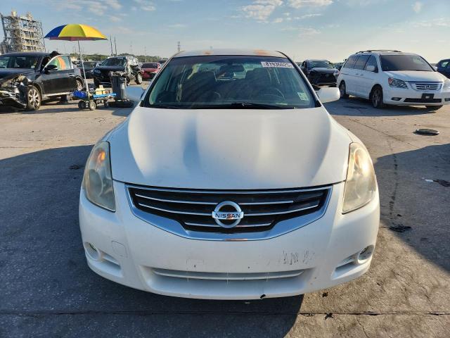 1N4AL2AP5BN451066 - 2011 NISSAN ALTIMA BASE Սպիտակ լուսանկար 5
