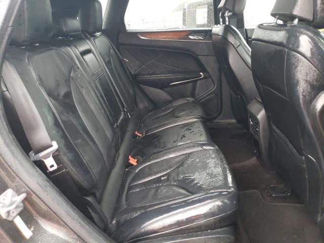 5LMCJ2D96HUL49921 - 2017 LINCOLN MKC SELECT Մոխրագույն լուսանկար 11
