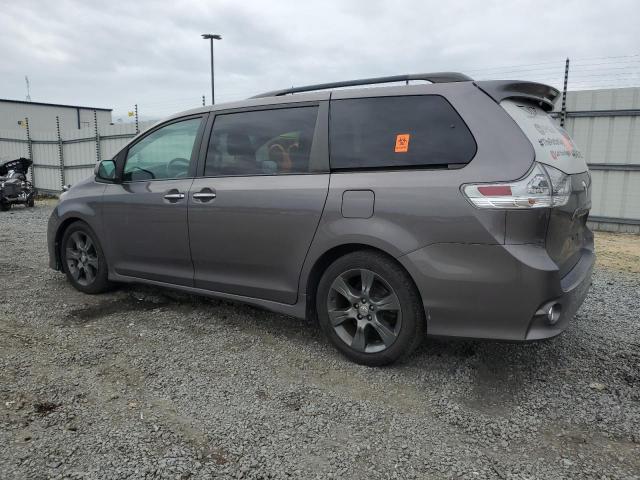 5TDXK3DC8GS728445 - 2016 TOYOTA SIENNA SE CHARCOAL photo 2