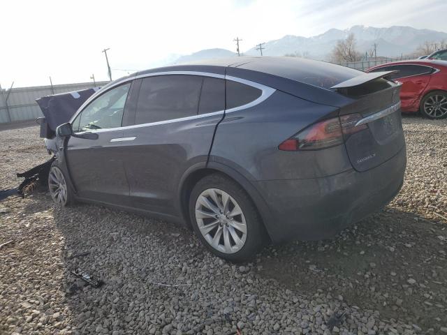 5YJXCBE28JF141767 - 2018 TESLA MODEL X GRAY photo 2