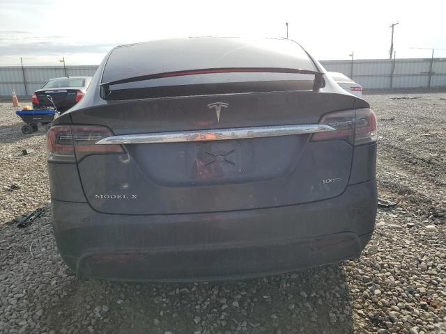 5YJXCBE28JF141767 - 2018 TESLA MODEL X GRAY photo 6