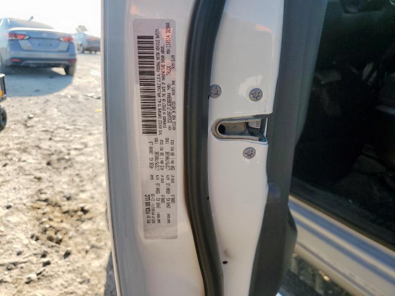 3C6UR5FJ7JG382844 - 2018 RAM 2500 LARAMIE أبيض صورة 12