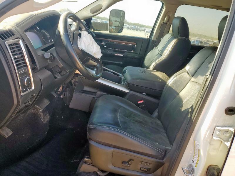 3C6UR5FJ7JG382844 - 2018 RAM 2500 LARAMIE أبيض صورة 7