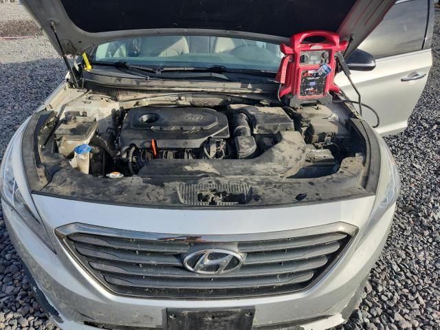 5NPE34AF8FH032200 - 2015 HYUNDAI SONATA SPORT SILVER photo 11