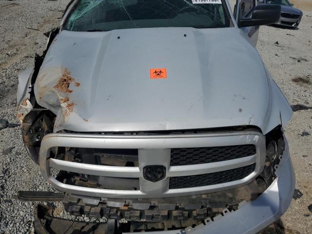 1C6RR7KT9JS296131 - 2018 RAM 1500 ST Күміс фото 11