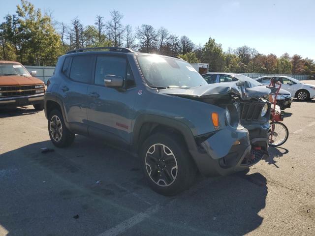 ZACCJBCT3GPD69435 - 2016 JEEP RENEGADE TRAILHAWK GRAY photo 4