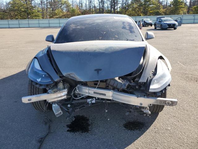 5YJ3E1EB6NF180981 - 2022 TESLA MODEL 3 Boz foto 5