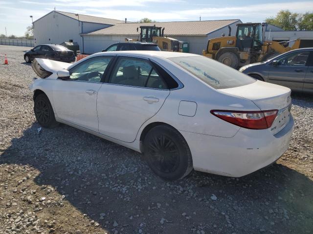 4T1BF1FK8HU380727 - 2017 TOYOTA CAMRY LE 白色 照片 2