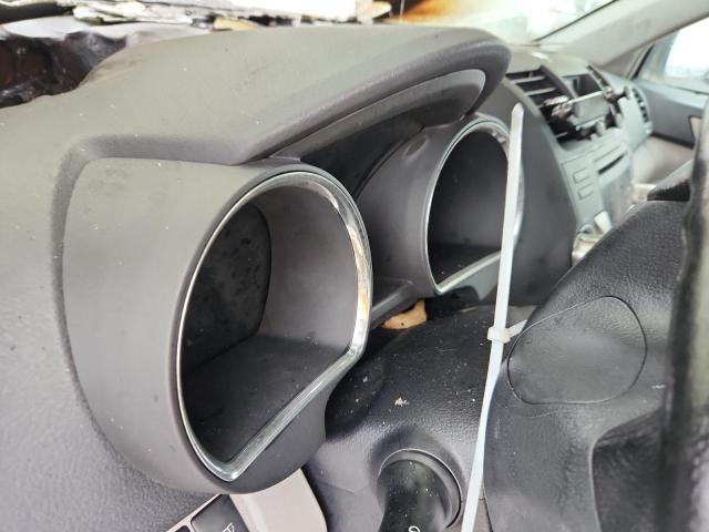 5TDBK3EH7BS067083 - 2011 TOYOTA HIGHLANDER BASE Күміс фото 9