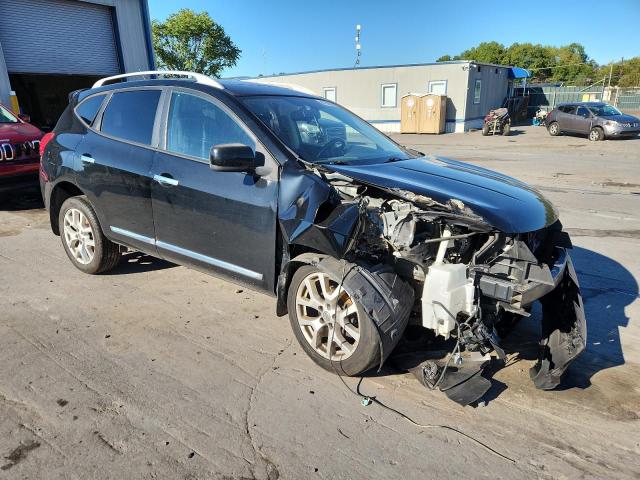 JN8AS5MV9BW256014 - 2011 NISSAN ROGUE S შავი ფოტო 4