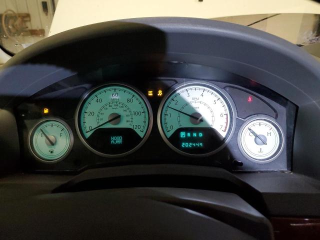 2A8HR54159R633923 - 2009 CHRYSLER TOWN & COU TOURING WHITE photo 9