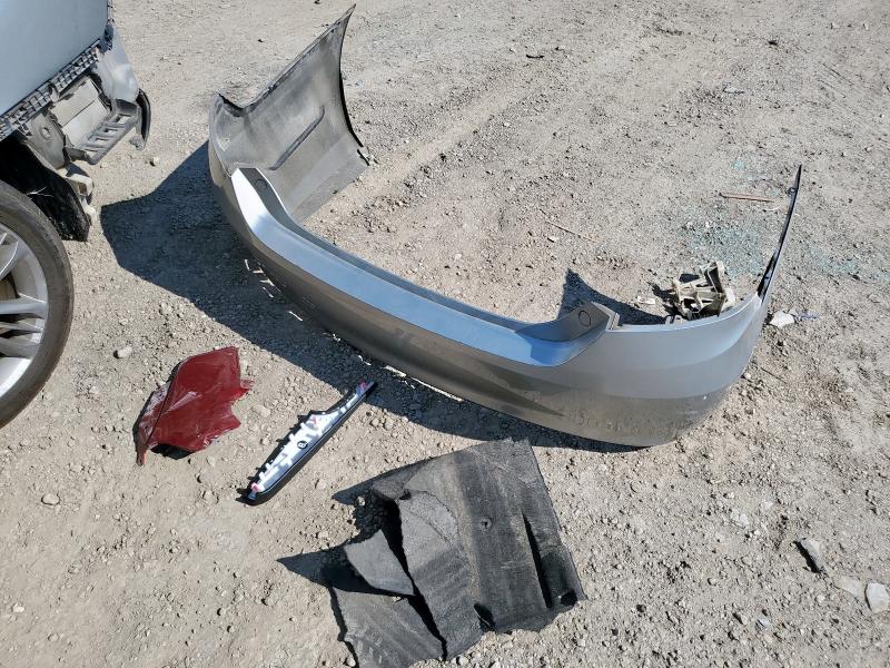 4T1BF1FK7GU244393 - 2016 TOYOTA CAMRY LE SILVER photo 12