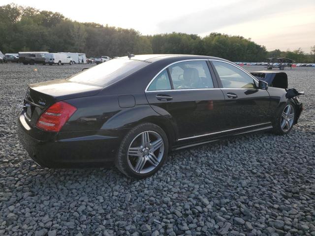 WDDNG9EB1DA523923 - 2013 MERCEDES-BENZ S 550 4MATIC BLACK photo 3