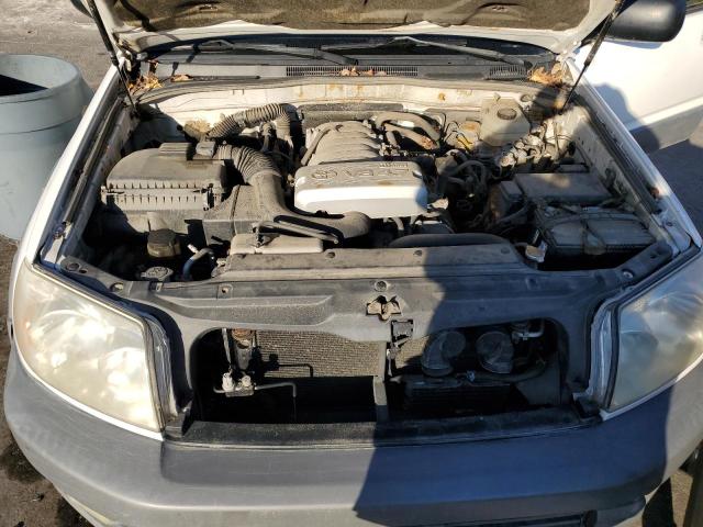 JTEBT14R530004673 - 2003 TOYOTA 4RUNNER SR5 WHITE photo 11