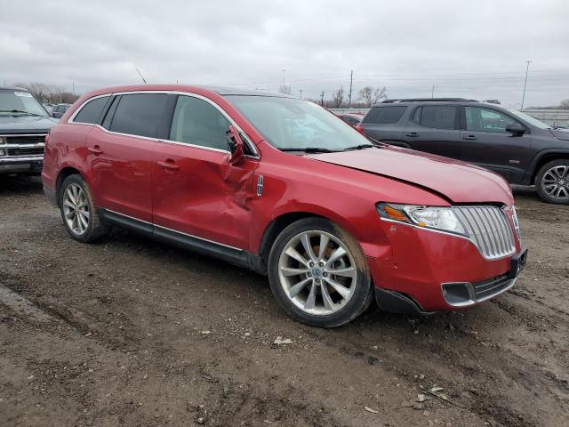 2LMHJ5AT1BBJ50318 - 2011 LINCOLN MKT RED photo 4