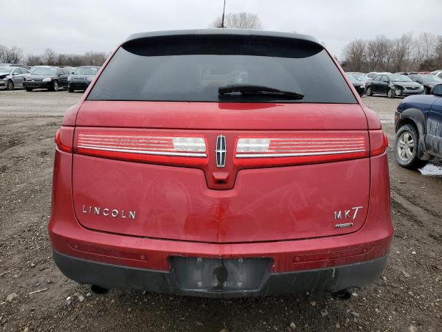 2LMHJ5AT1BBJ50318 - 2011 LINCOLN MKT RED photo 6