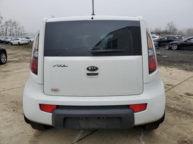 KNDJT2A21B7315813 - 2011 KIA SOUL + WHITE photo 6