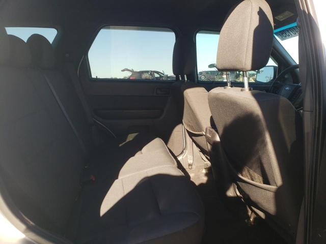 1FMCU9DG5BKA00897 - 2011 FORD ESCAPE XLT SILVER photo 11