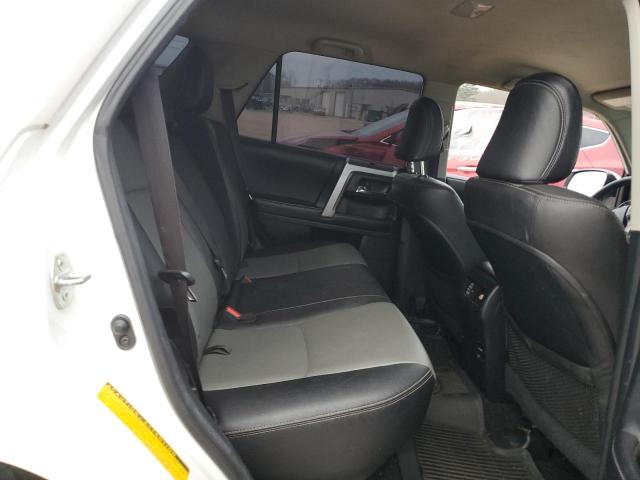 JTEBU5JR3H5425603 - 2017 TOYOTA 4RUNNER SR5/SR5 PREMIUM 白色 照片 10