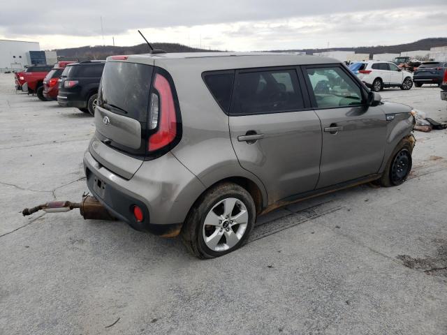 KNDJN2A20J7582031 - 2018 KIA SOUL SILVER photo 3