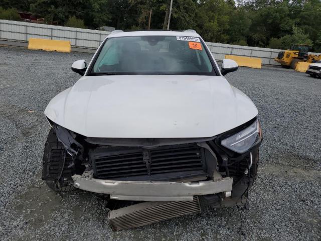 WA1BAAFY8M2022759 - 2021 AUDI Q5 PREMIUM PLUS Weiß Foto 5