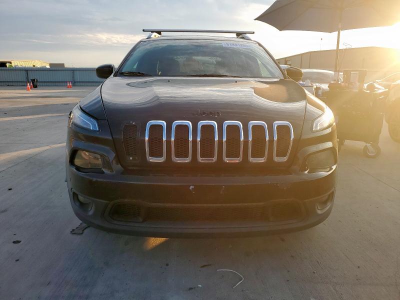 1C4PJMCS5FW619330 - 2015 JEEP CHEROKEE LATITUDE შავი ფოტო 5