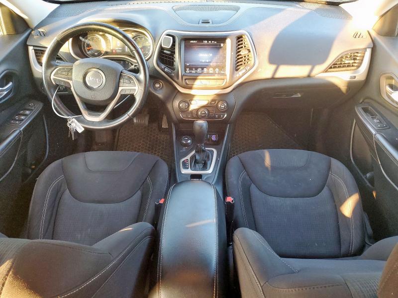 1C4PJMCS5FW619330 - 2015 JEEP CHEROKEE LATITUDE შავი ფოტო 8