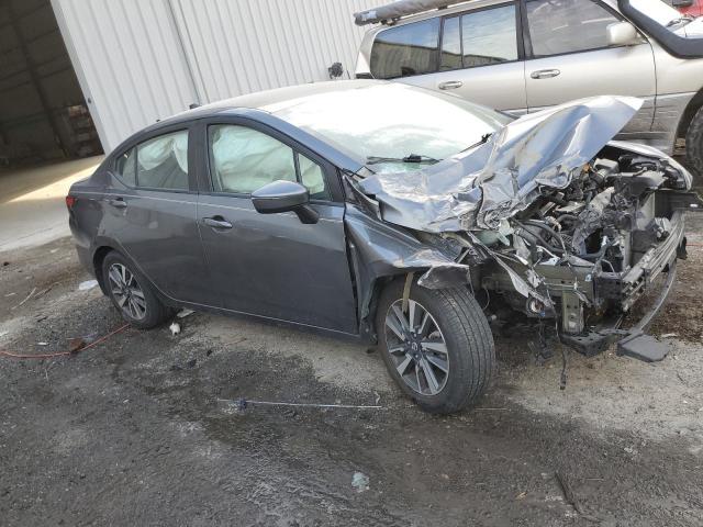 3N1CN8EV8ML874870 - 2021 NISSAN VERSA SV GRAY photo 4