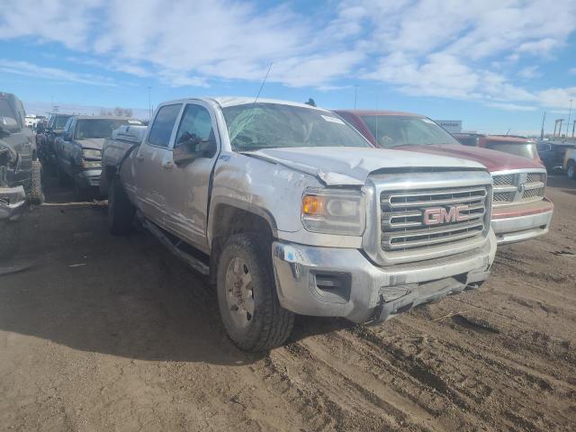 1GT12SEG6JF146157 - 2018 GMC SIERRA K2500 SLE WHITE photo 4