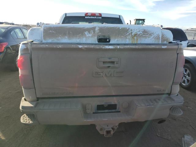 1GT12SEG6JF146157 - 2018 GMC SIERRA K2500 SLE WHITE photo 6