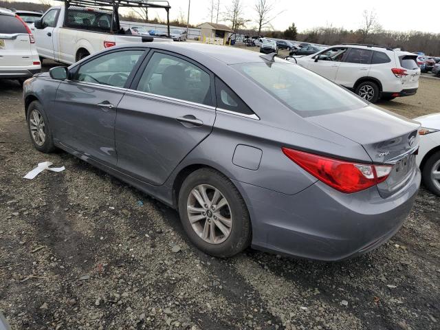 5NPEB4AC4BH193839 - 2011 HYUNDAI SONATA GLS GRAY photo 2