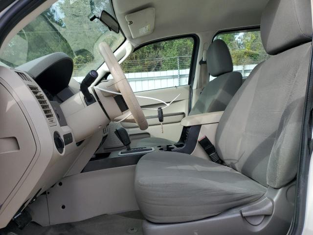 1FMCU0C72CKC51648 - 2012 FORD ESCAPE XLS WHITE photo 7