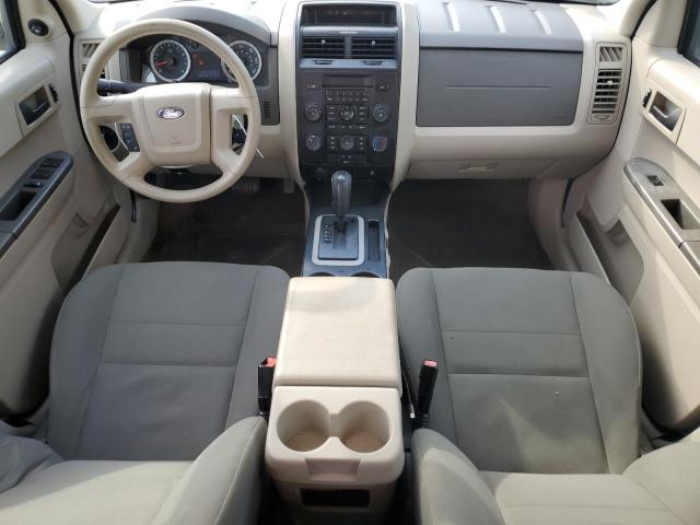 1FMCU0C72CKC51648 - 2012 FORD ESCAPE XLS WHITE photo 8