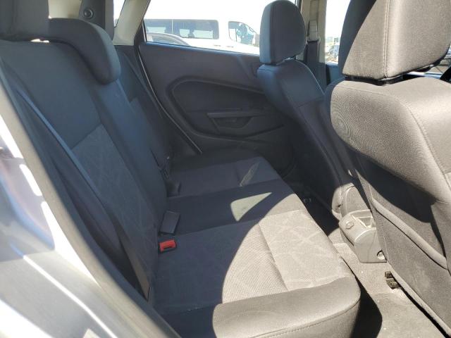 3FADP4EJ5DM226212 - 2013 FORD FIESTA SE SILVER photo 10