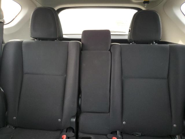 2T3RFREVXDW096977 - 2013 TOYOTA RAV4 XLE Blanc photo 10