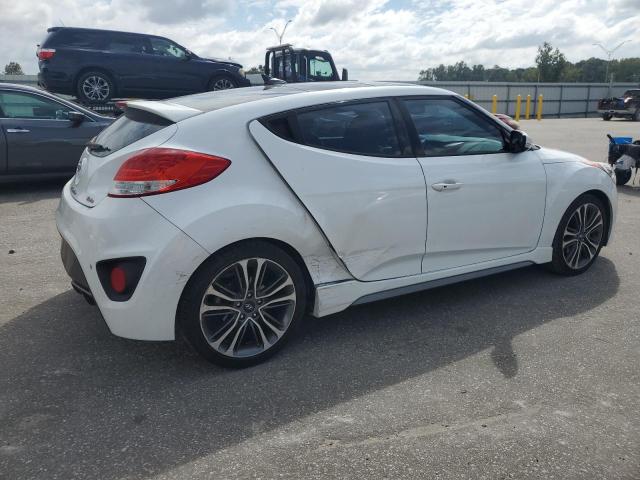 KMHTC6AE7GU292343 - 2016 HYUNDAI VELOSTER TURBO Белый фото 3